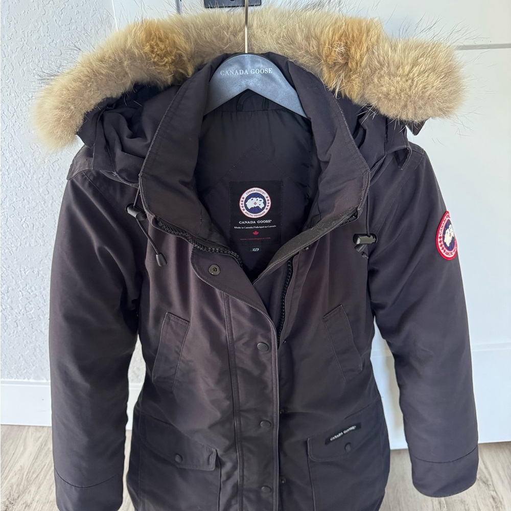 Canada Goose Trillium Parka - Picture 13 of 16